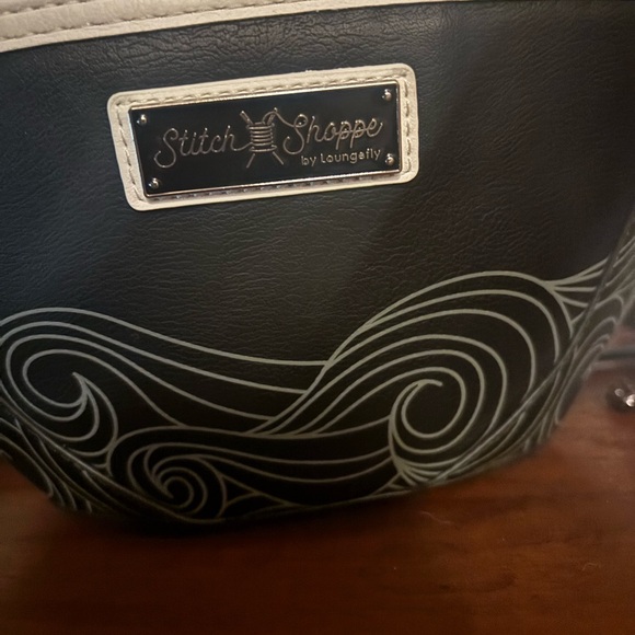 Loungefly Steamboat Willie Black and White Stitch Shoppe Bag - Picture 5 of 7
